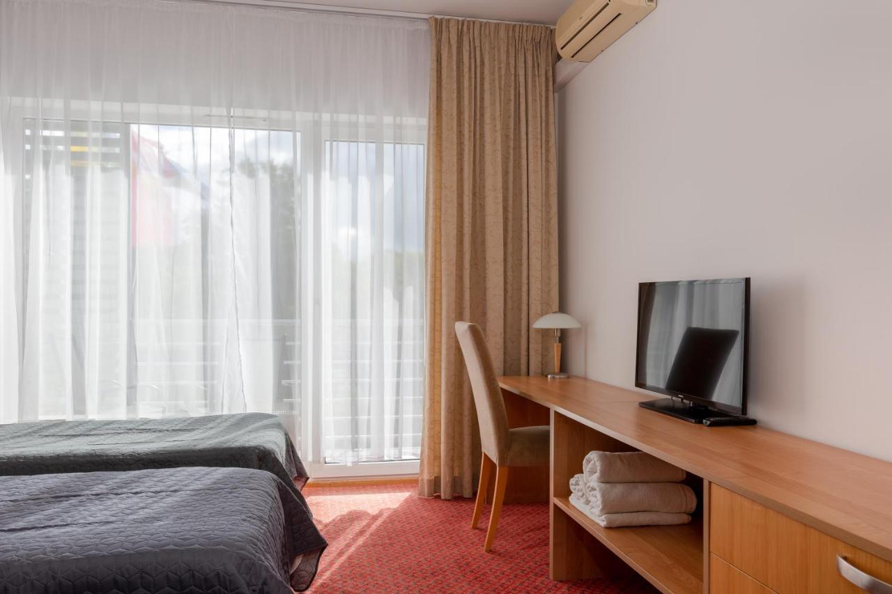 Raadimoisa Hotell Tartu Exterior photo