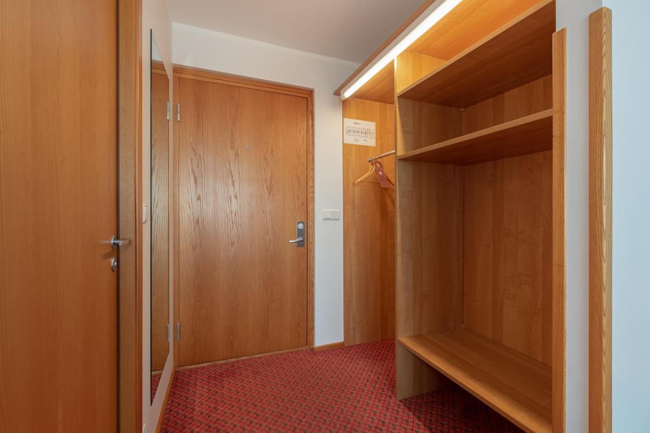 Raadimoisa Hotell Tartu Exterior photo
