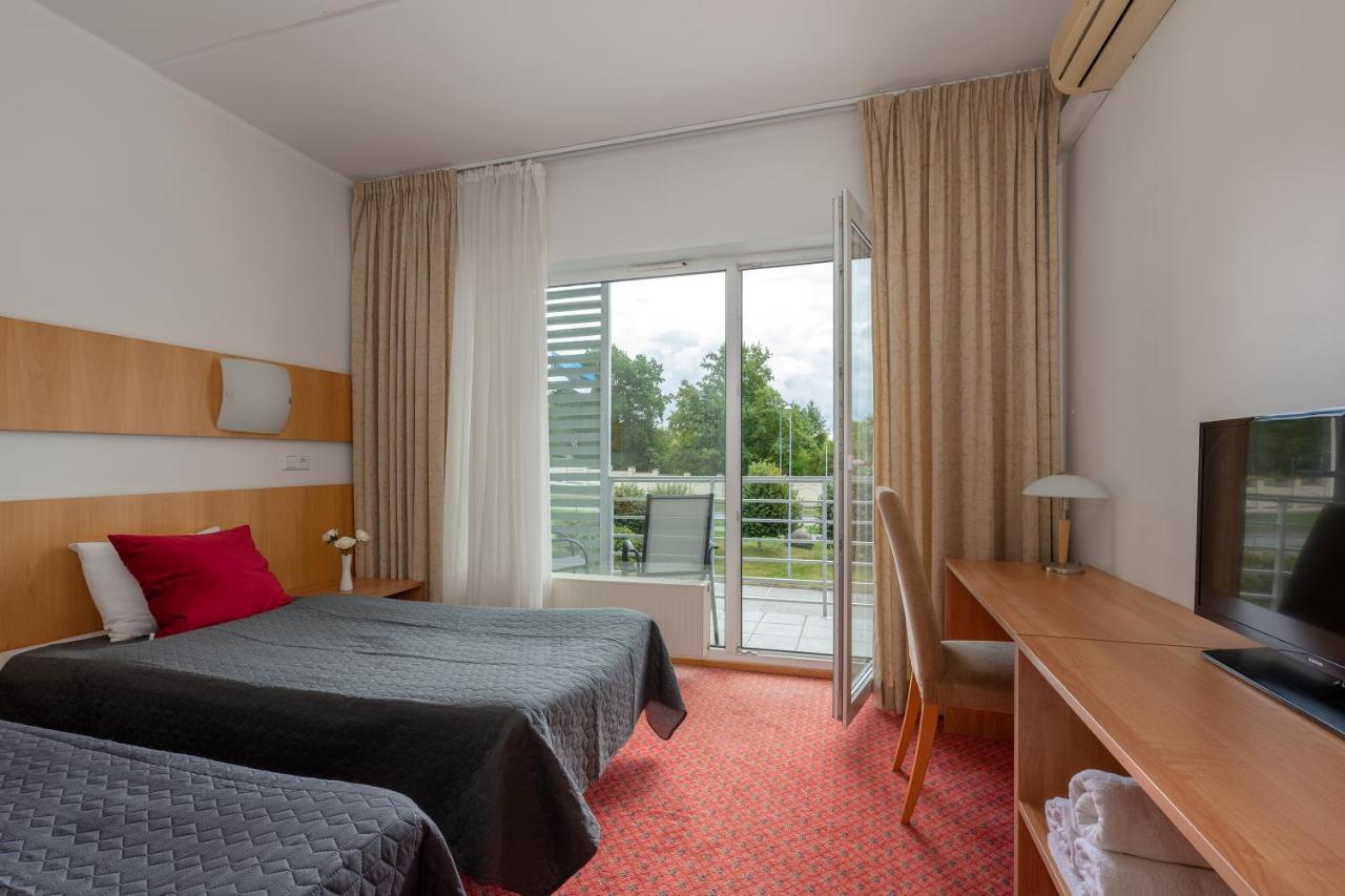 Raadimoisa Hotell Tartu Exterior photo